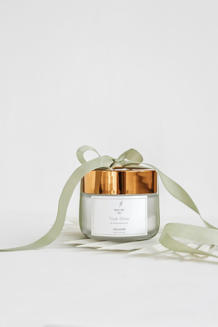 Скраб для лица True Glow